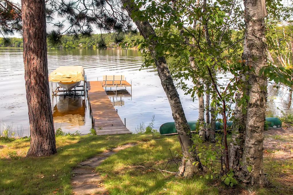 Вілла Lakefront Brainerd Cabin - Great Rice Lake Fishing Екстер'єр фото